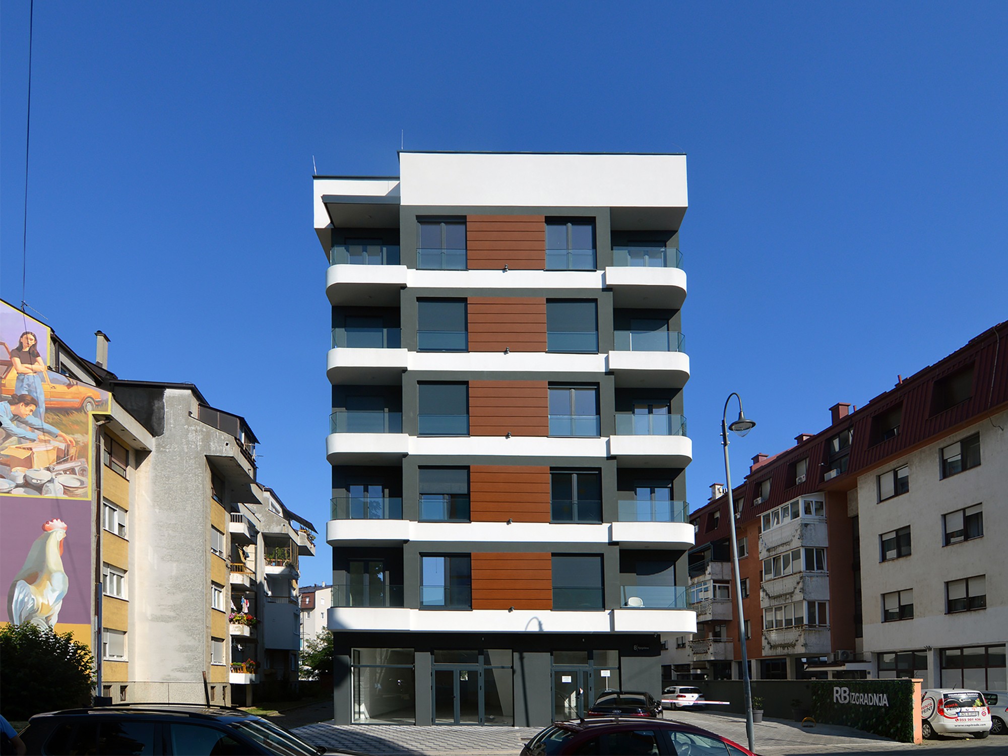 VIŠEPORODIČNI STAMBENO-POSLOVNI OBJEKAT U NJEGOŠEVOJ ULICI U BIJELJINI "RB IZGRADNJA"